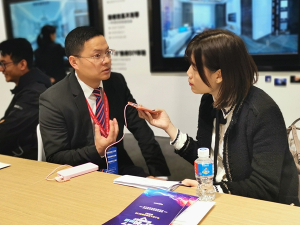 欧神诺陶瓷智慧门店惊艳2019年中国建博会（上海），缔造全新选材体验