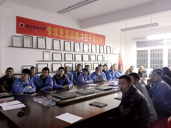 嘉宝莉家具漆携手合作伙伴共同发展，迈向双赢！—湖北千川木门站