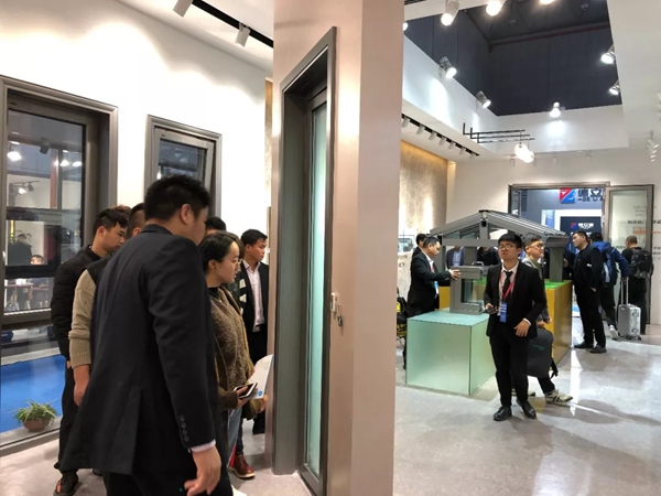 帕莱德门窗2019年中国建博会(上海)精彩回顾,引领门窗未来!