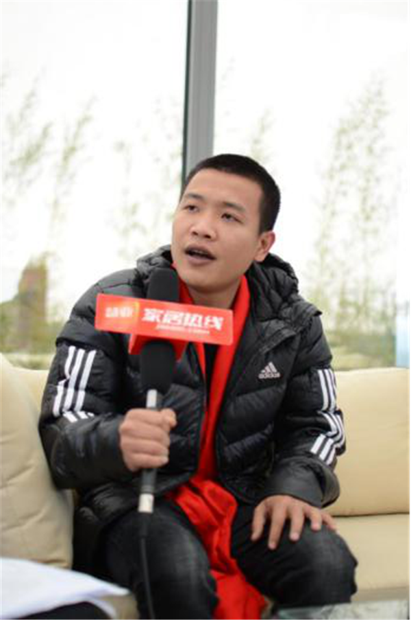 帕莱德门窗明星经销商陈总：懂得团队运营是竞争力