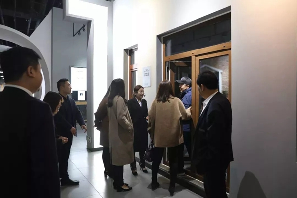 科饶恩系统门窗迎接河南卫华集团创始人韩宪保一行莅临考察