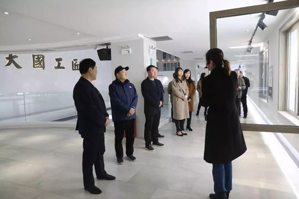 科饶恩系统门窗迎接河南卫华集团创始人韩宪保一行莅临考察