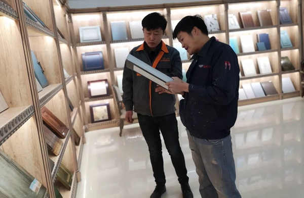 三月家居界盛事不断，全国各地的宣伟华润展示中心迎参观潮
