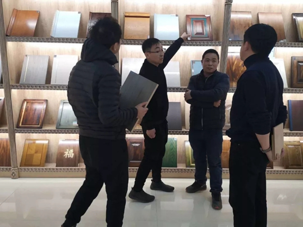 三月家居界盛事不断，全国各地的宣伟华润展示中心迎参观潮