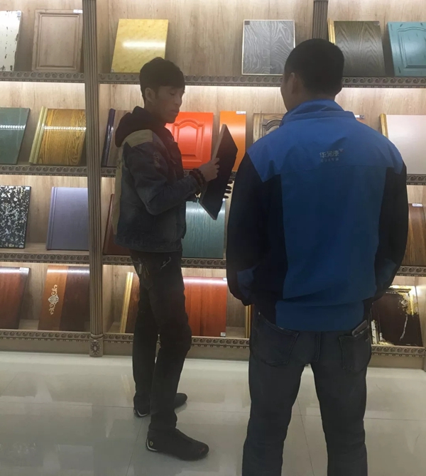 三月家居界盛事不断，全国各地的宣伟华润展示中心迎参观潮