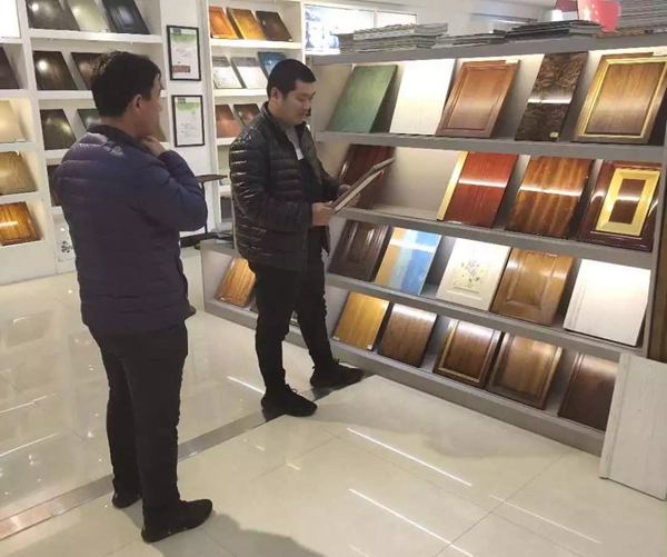 三月家居界盛事不断，全国各地的宣伟华润展示中心迎参观潮