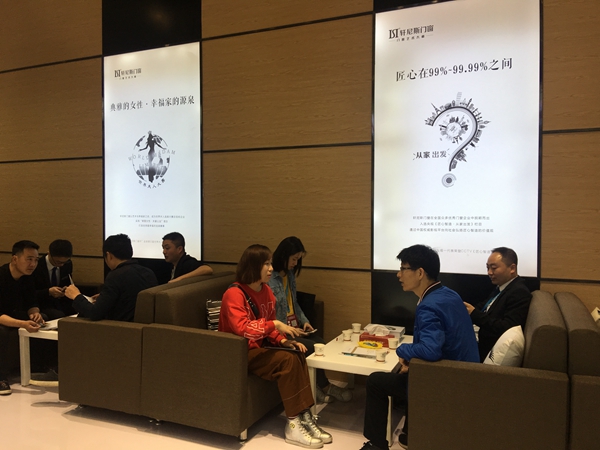 轩尼斯门窗2019年中国建博会（上海）精彩回顾，共同见证蝶变之路！