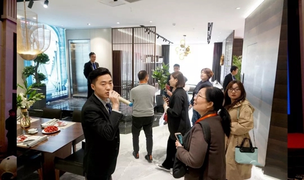 固诺家居2018年度优秀经销商年会圆满结束,新品发布获肯定!