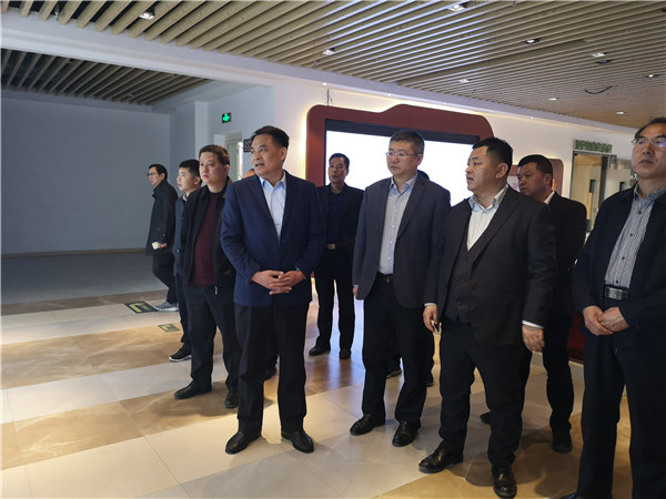 江山门业企业积极开放交流，提升区域实力
