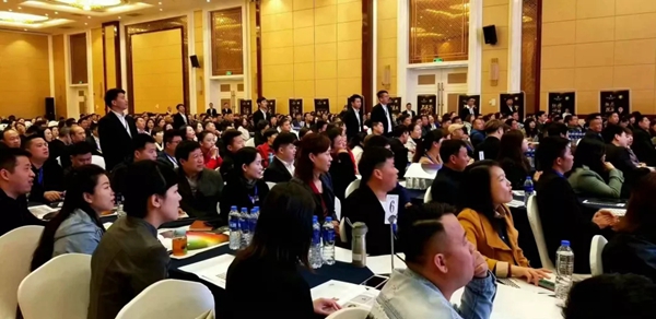 御秀刺绣墙布经销商峰会暨新园区落成庆典晚宴成功举办!