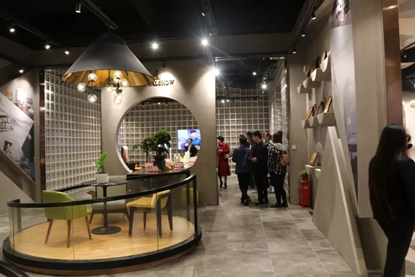 御秀刺绣墙布经销商峰会暨新园区落成庆典晚宴成功举办!