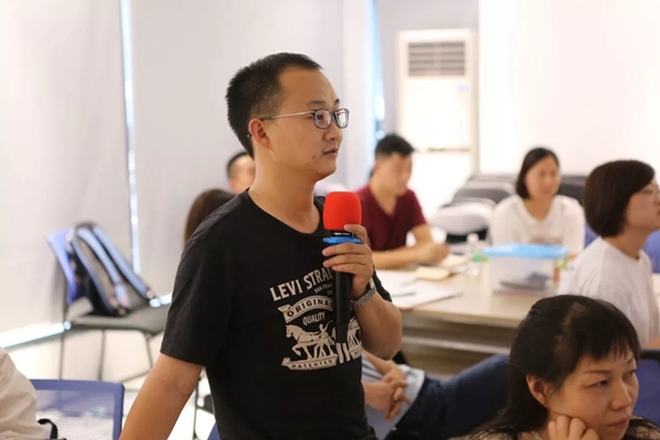 卫朗铝艺2019年第一节培训班顺利结业，带你正式认识卫朗！