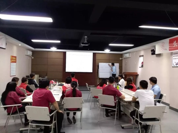 诺文斯衣柜2019年第15期设计师培训圆满结束