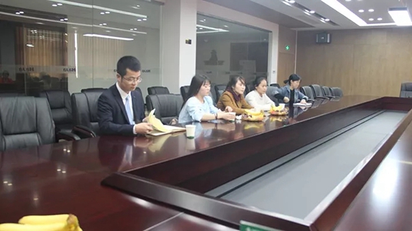 王力玉米木门智囊团莅临公司调研