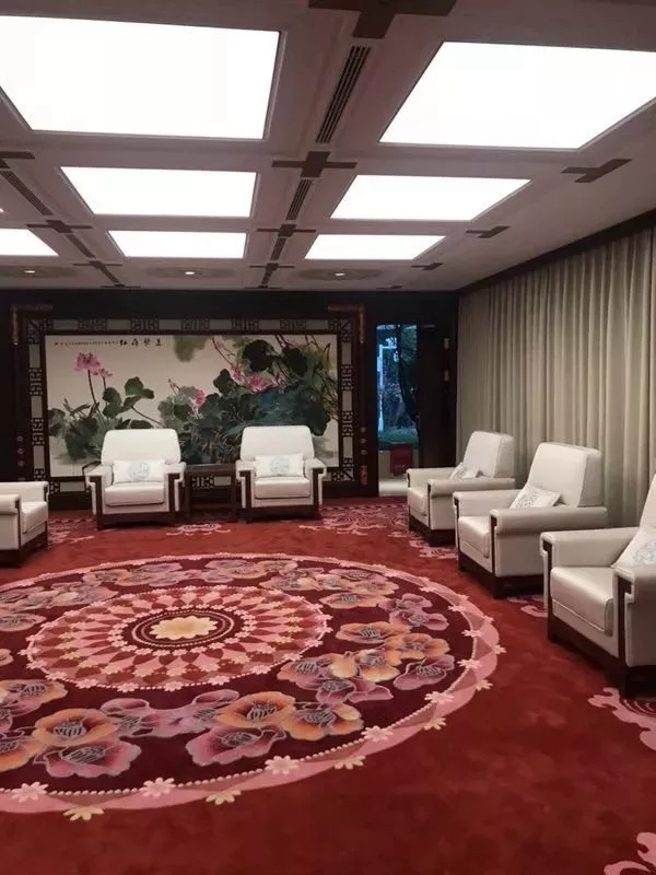 摩力克窗帘与易装企签订微信获客系统软装直供项目协议!