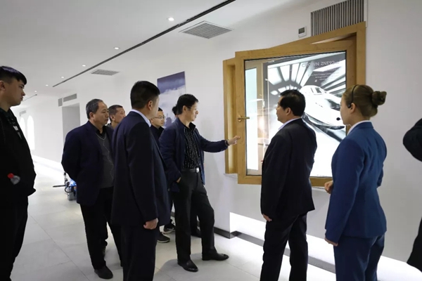科饶恩系统门窗迎接河南省高等教育基本建设学会勾希杰理事长一行莅临考察