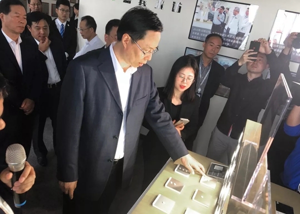南京市市长蓝绍敏一行考察调研WULIAN南京物联