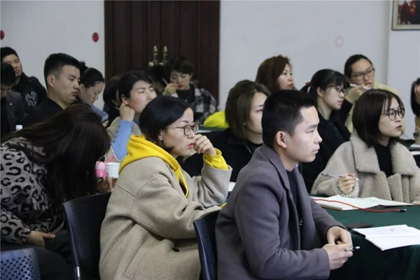 乔金斯耐思迪商学院，全力为经销商打造学习型战队