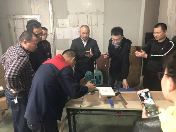 乔金斯耐思迪商学院，全力为经销商打造学习型战队