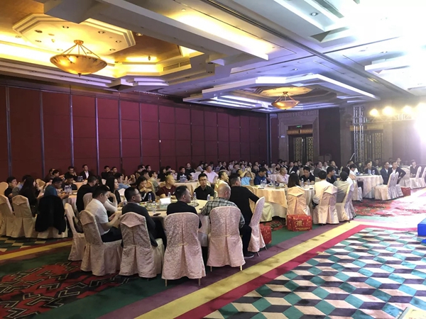 罗兰西尼门窗首届合作伙伴大会圆满举行