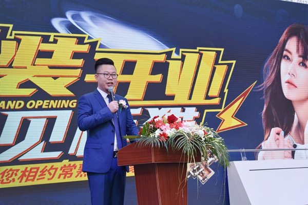 常熟柜猫2000㎡体验馆盛大开业,国民天后徐怀钰亲临助阵!