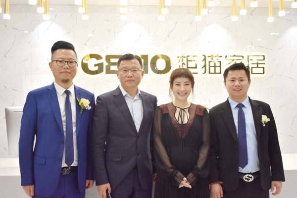 常熟柜猫2000㎡体验馆盛大开业,国民天后徐怀钰亲临助阵!