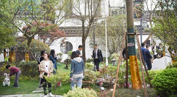 金鹏阳光门窗迎接中国工程招标采购协会联合交流考察团深入交流!