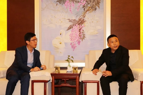 威亚森门窗与融创中国华东区域集团洽谈战略合作