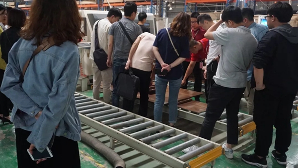 艾娅全屋定制坚持“合作共赢”理念,2019第二期经销商培训会成功开启
