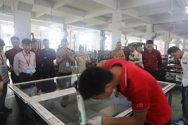 怡发门窗2019战略投资峰会圆满举行