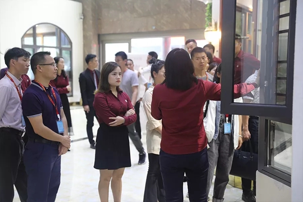 怡发门窗2019战略投资峰会圆满举行