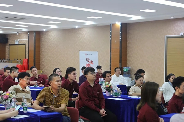 怡发门窗2019战略投资峰会圆满举行