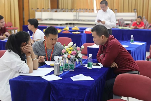 怡发门窗2019战略投资峰会圆满举行