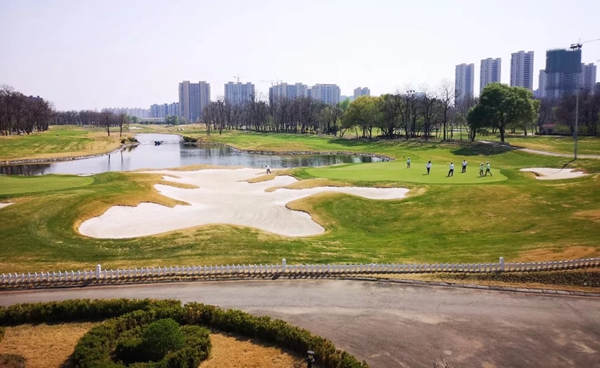 三峰木门高尔夫球队2019年度首次月例赛圆满结束！