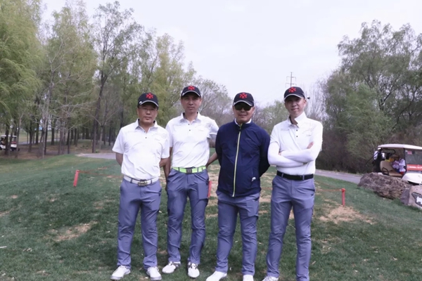 三峰木门高尔夫球队2019年度首次月例赛圆满结束！
