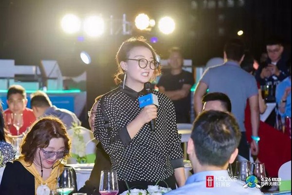 世界无醛日 | 引领环保至高点,好莱客亮灯广州塔