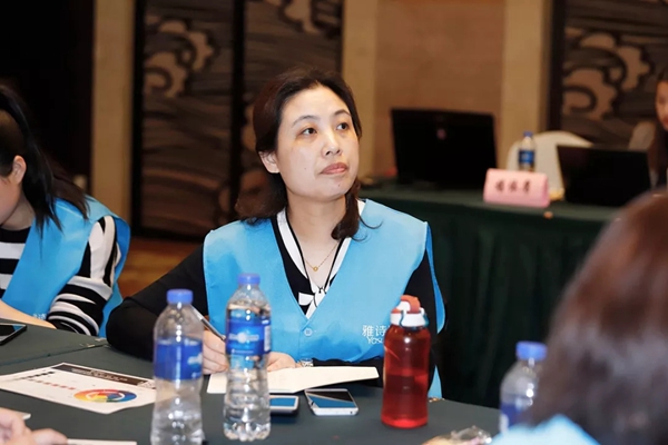 雅诗澜无缝墙布客户培训会苏州站圆满结束，开启门店经营破局之路！