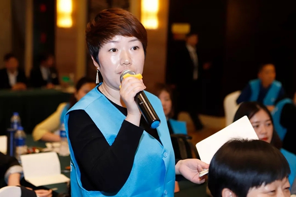 雅诗澜无缝墙布客户培训会苏州站圆满结束，开启门店经营破局之路！