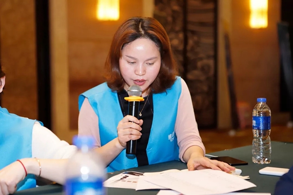 雅诗澜无缝墙布客户培训会苏州站圆满结束，开启门店经营破局之路！