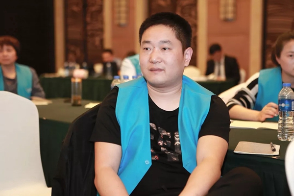 雅诗澜无缝墙布客户培训会苏州站圆满结束，开启门店经营破局之路！