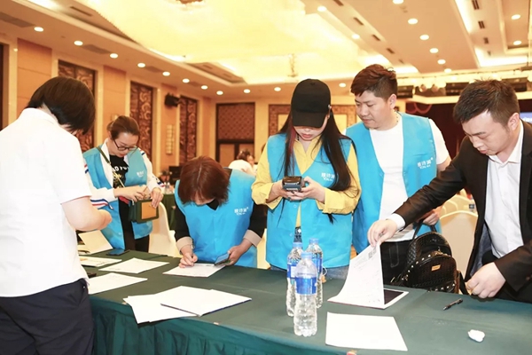 雅诗澜无缝墙布客户培训会苏州站圆满结束，开启门店经营破局之路！