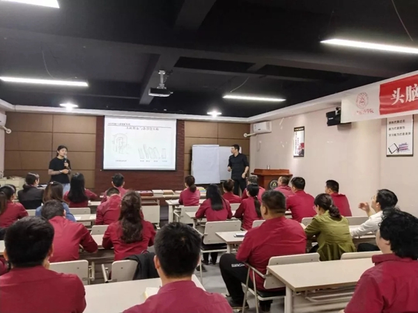 诺文斯定制家居2019年第17期终端门店综合技能培训圆满结束
