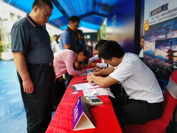 新豪轩门窗超级厂购会圆满成功，共同掀起高品质门窗抢购热潮！