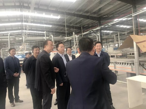 伊仕利家居智造工厂迎来湖北荆门领导参观学习