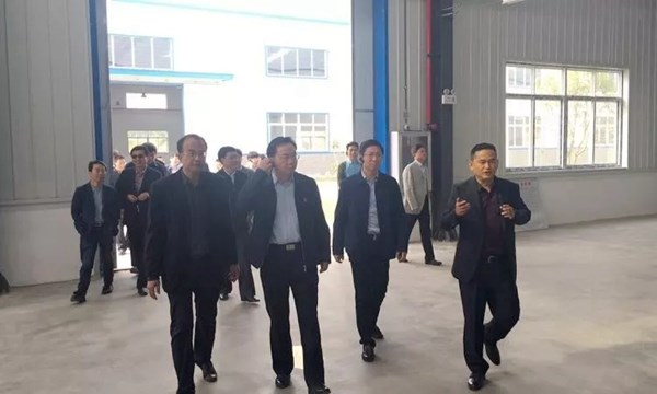 伊仕利家居智造工厂迎来湖北荆门领导参观学习