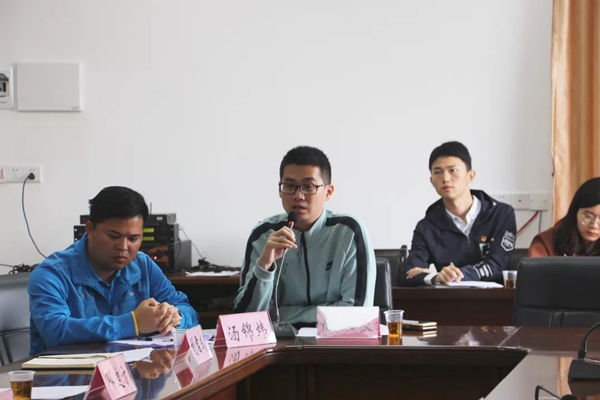 壹家壹品受邀参加“弘扬五四精神青年干部座谈会”
