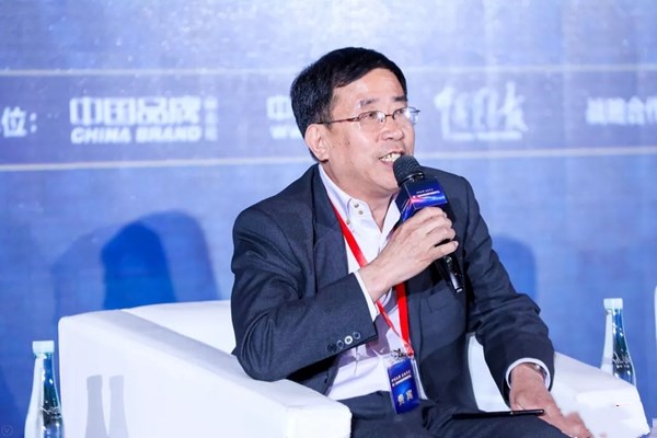爱依瑞斯董事长受邀参加第三届中国品牌发展论坛