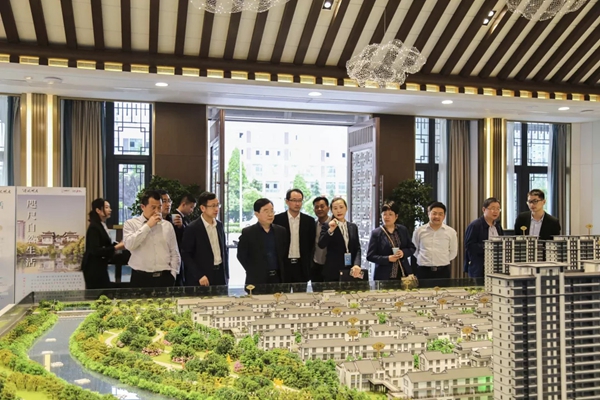 金鹏阳光门窗助力校企合作，定制基地迎来滁州职业技术学院领导参观考察