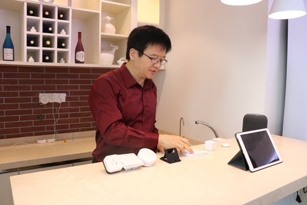 绿米Aqara智能家居迎接第三届中国建博葵花奖智能家居调研团考察采访