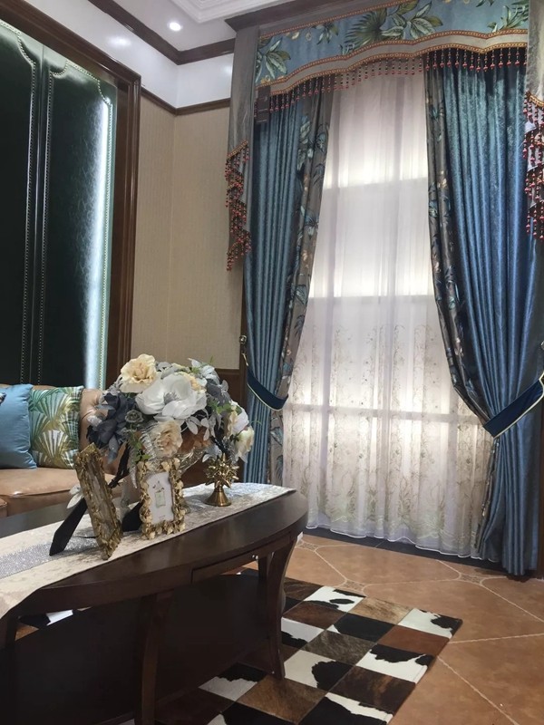 摩力克窗帘四川宣汉蒋总：全力以赴，把事业做得更好更长久！